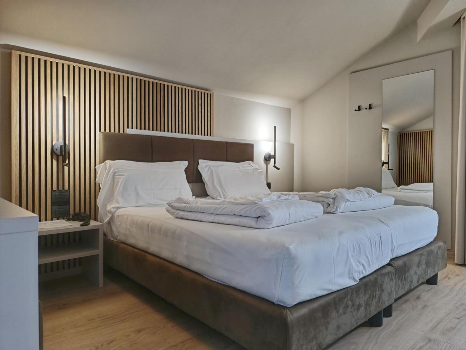 Brione Green Resort ريفا ديل غاردا المظهر الخارجي الصورة